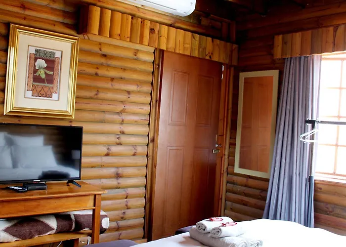 Ndlovu Log Home Dinokeng