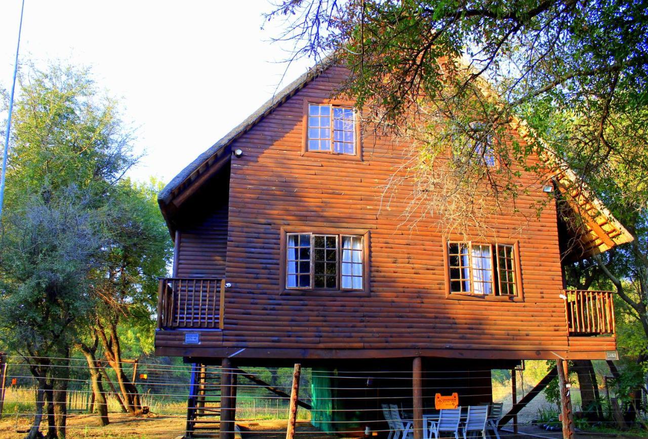 Ndlovu Log Dinokeng Casa de Férias Klipdrift